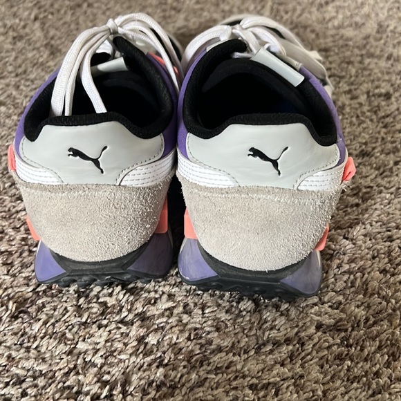 Puma shoes size 9 - Picture 3 of 5